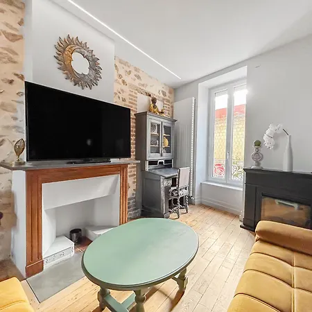 Apartment Hyper Centre - Spacieux Avec Balcon