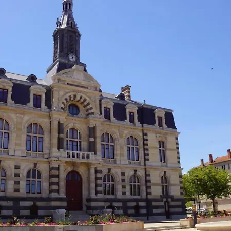 Hyper Centre - Spacieux Avec Balcon Apartment *